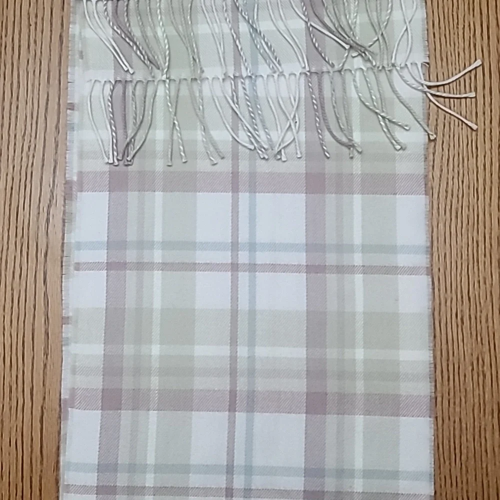 D&Y Softer than Cashmere plaid scarf